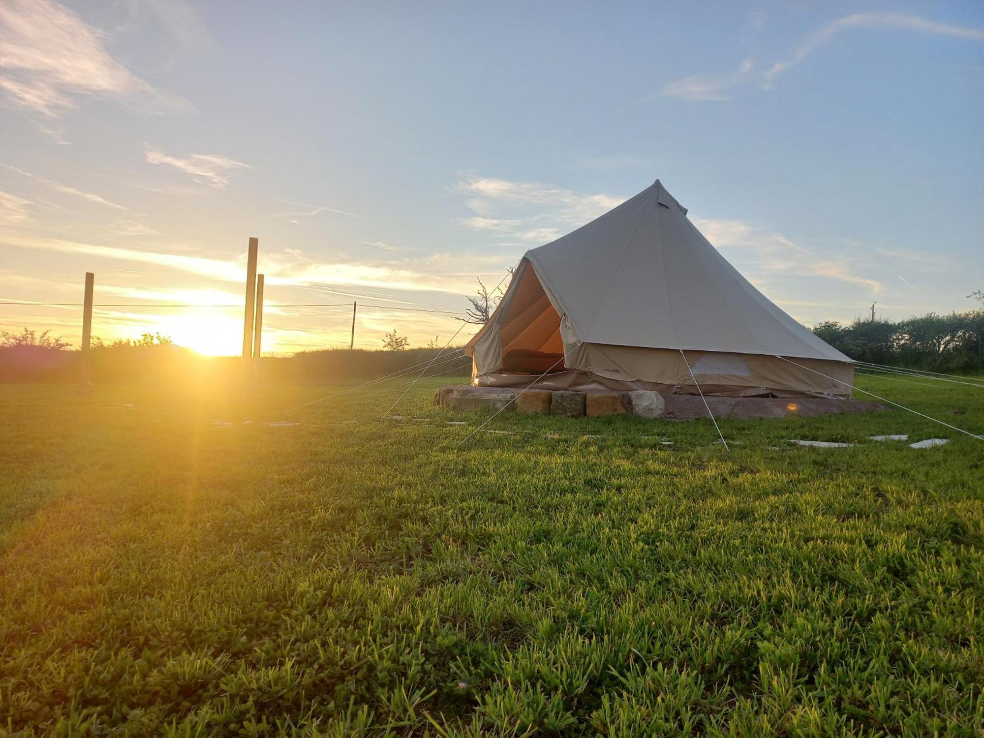 Tipi Du Petit Villers *
