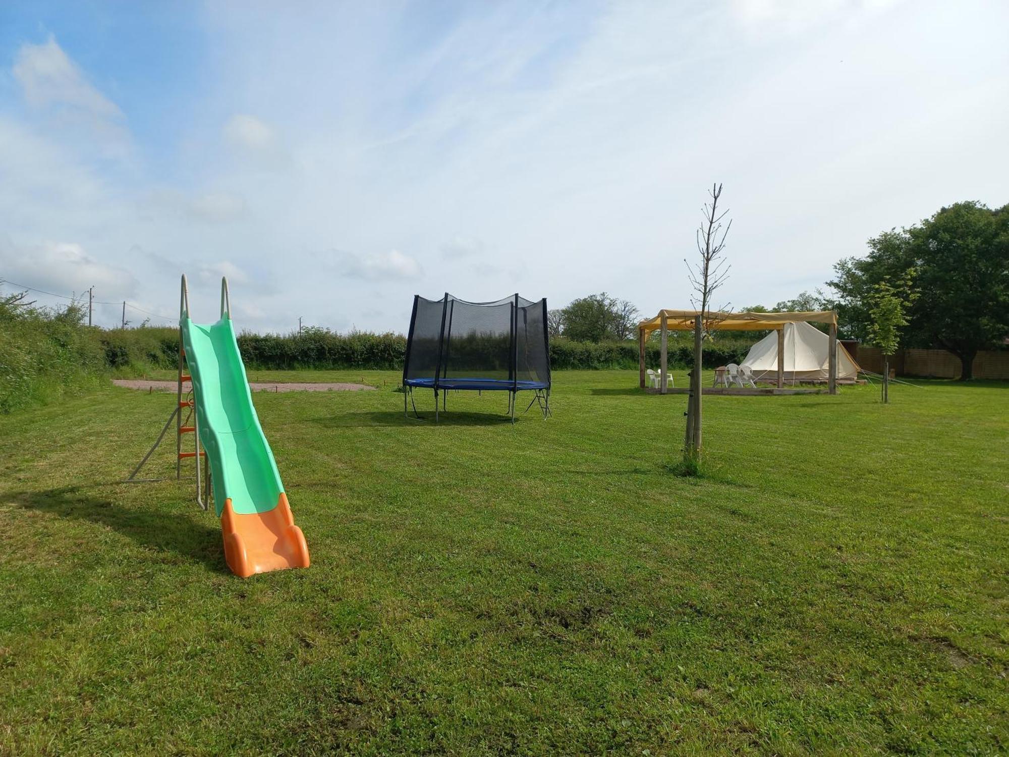 Tipi Du Petit Villers Luxe tent Le Brethon